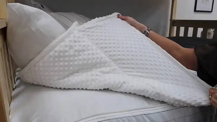 Changing Sheets On The Bottom Bunk